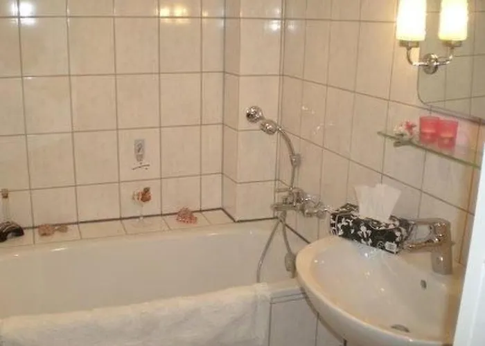 Apartamento Haus Buergergarten By Interhome